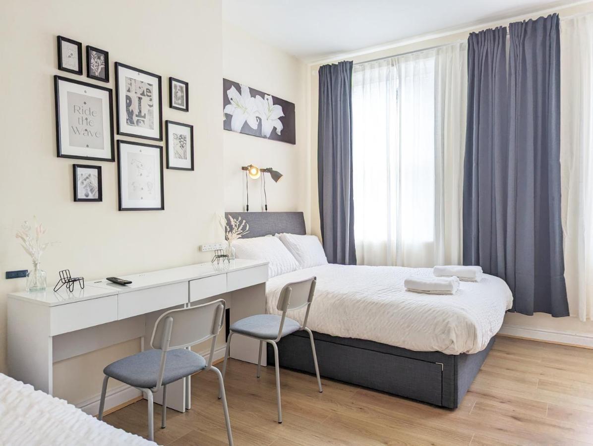 Guest Rooms In Anfiled Near Stadium, Free Parking Liverpool Kültér fotó