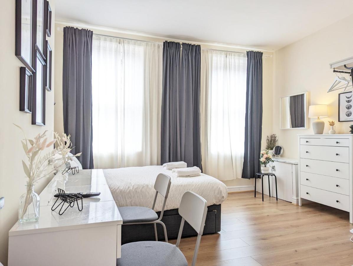 Guest Rooms In Anfiled Near Stadium, Free Parking Liverpool Kültér fotó